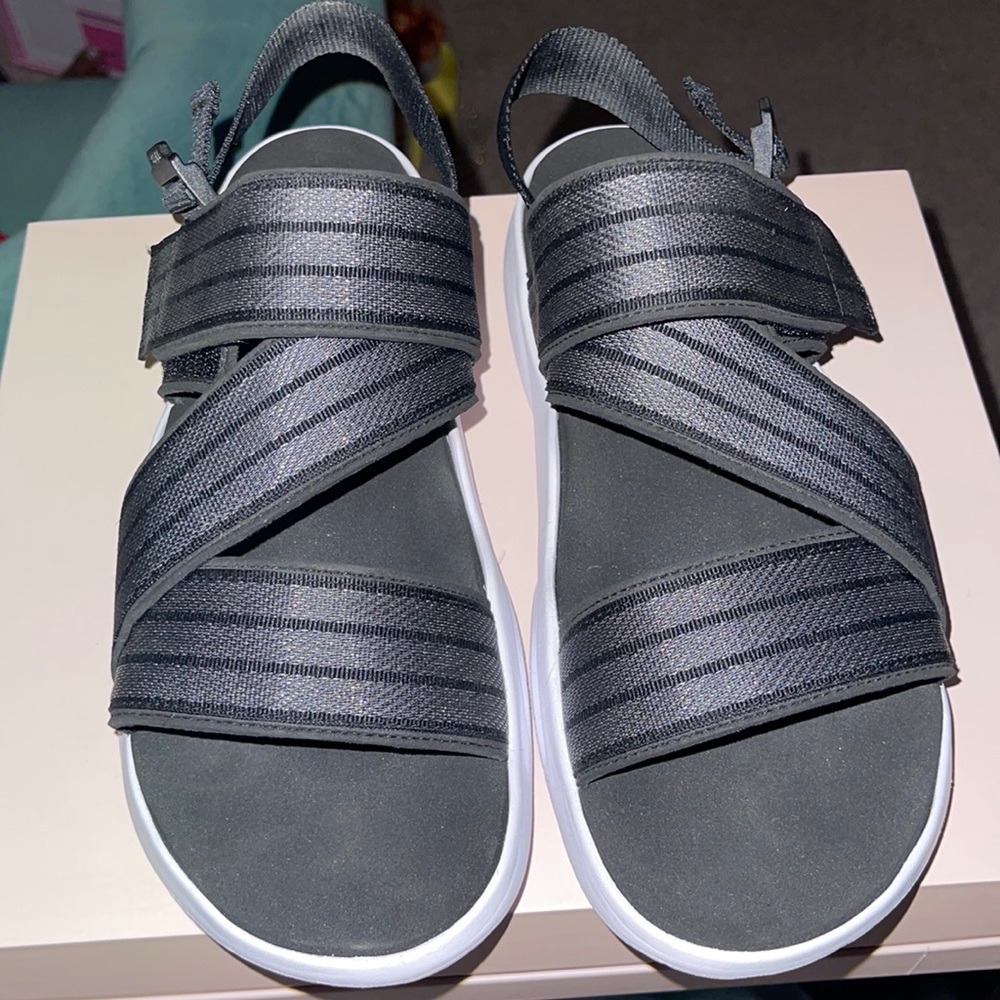 Adidas 90’s Sandal